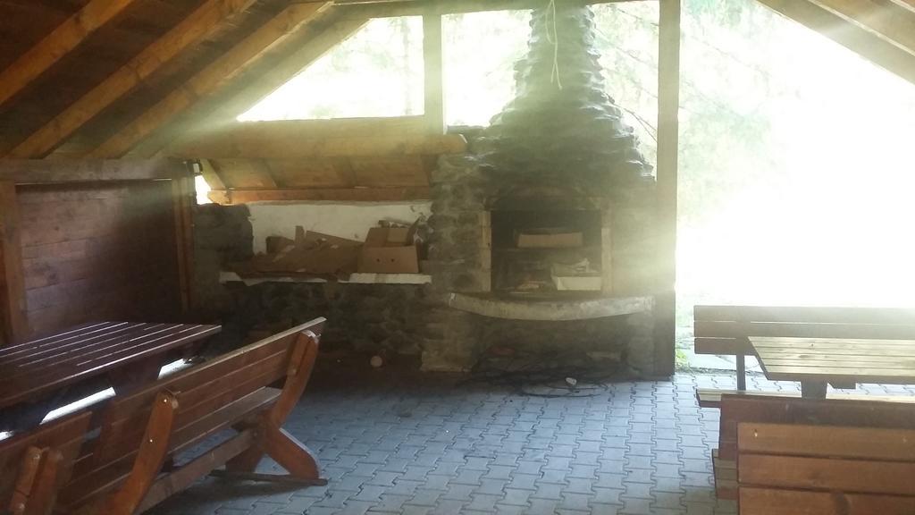 Chata Vo Vyhnanej Hotel Terchová Esterno foto